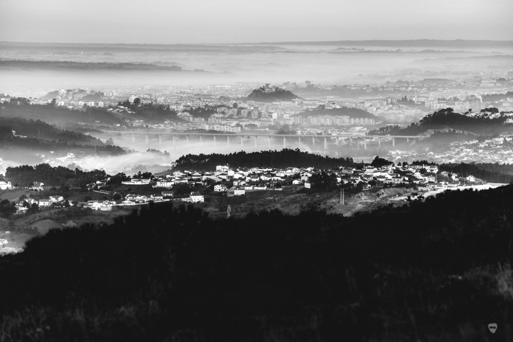 leiria sunraise b&w-1 (2).jpg